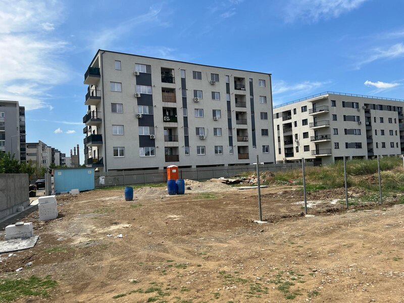 Policolor, Drum Gura Putnei, suprafata 2500 mp