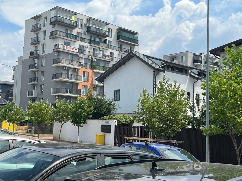 Policolor, Drum Gura Putnei, suprafata 2500 mp